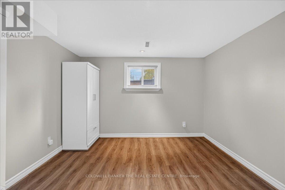 117 Bolton Avenue, Newmarket, Ontario  L3Y 2X3 - Photo 5 - N13129876