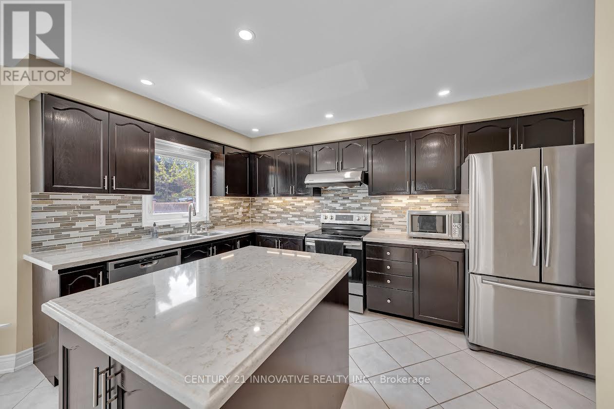 42 Kevi Crescent E, Richmond Hill, Ontario  L4B 3C8 - Photo 18 - N13129932