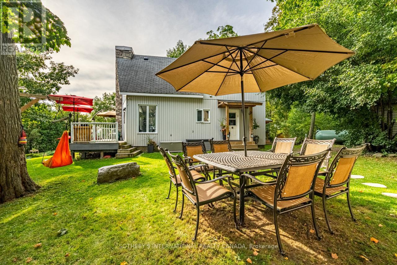 1 & 2 Ivy Lane, Orillia, Ontario  L3V 6H1 - Photo 32 - S13129940
