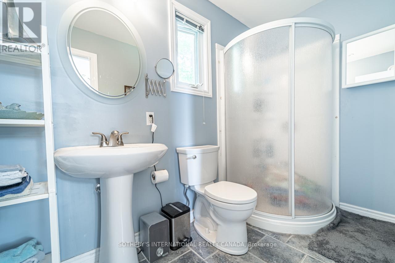 1 & 2 Ivy Lane, Orillia, Ontario  L3V 6H1 - Photo 37 - S13129940