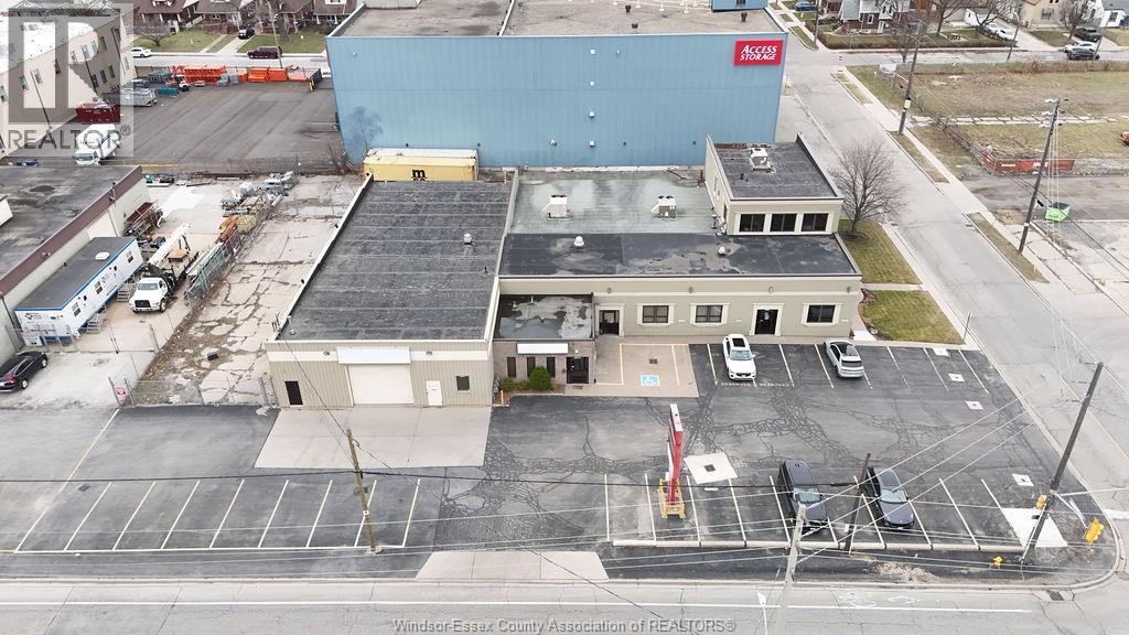 261 SHEPHERD, Windsor, Ontario