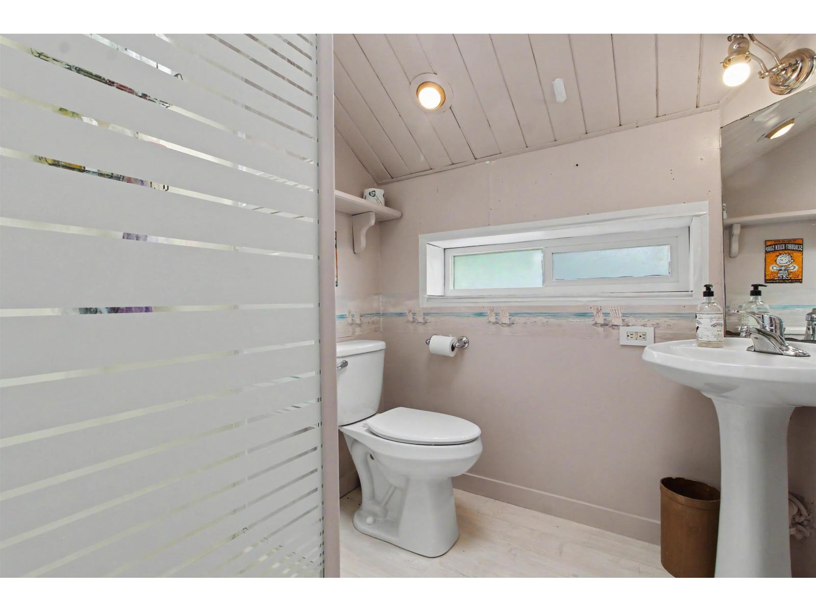 12244 Sullivan Street, Surrey, British Columbia  V4A 3B6 - Photo 23 - R3122107