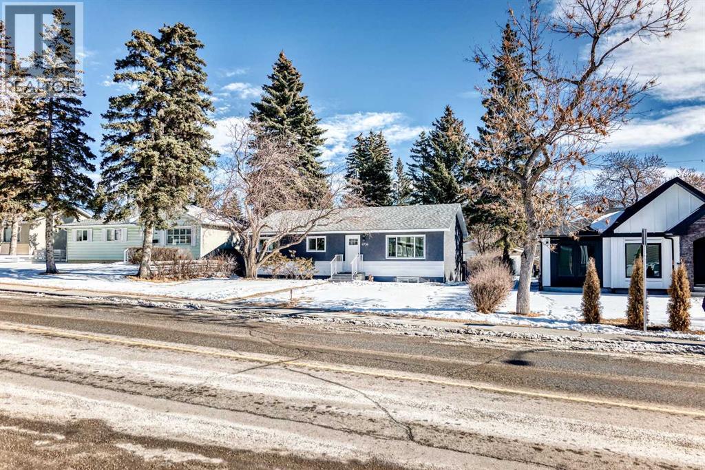 4936 45 Street SW, Calgary, Alberta  T3E 3W4 - Photo 45 - A2289310