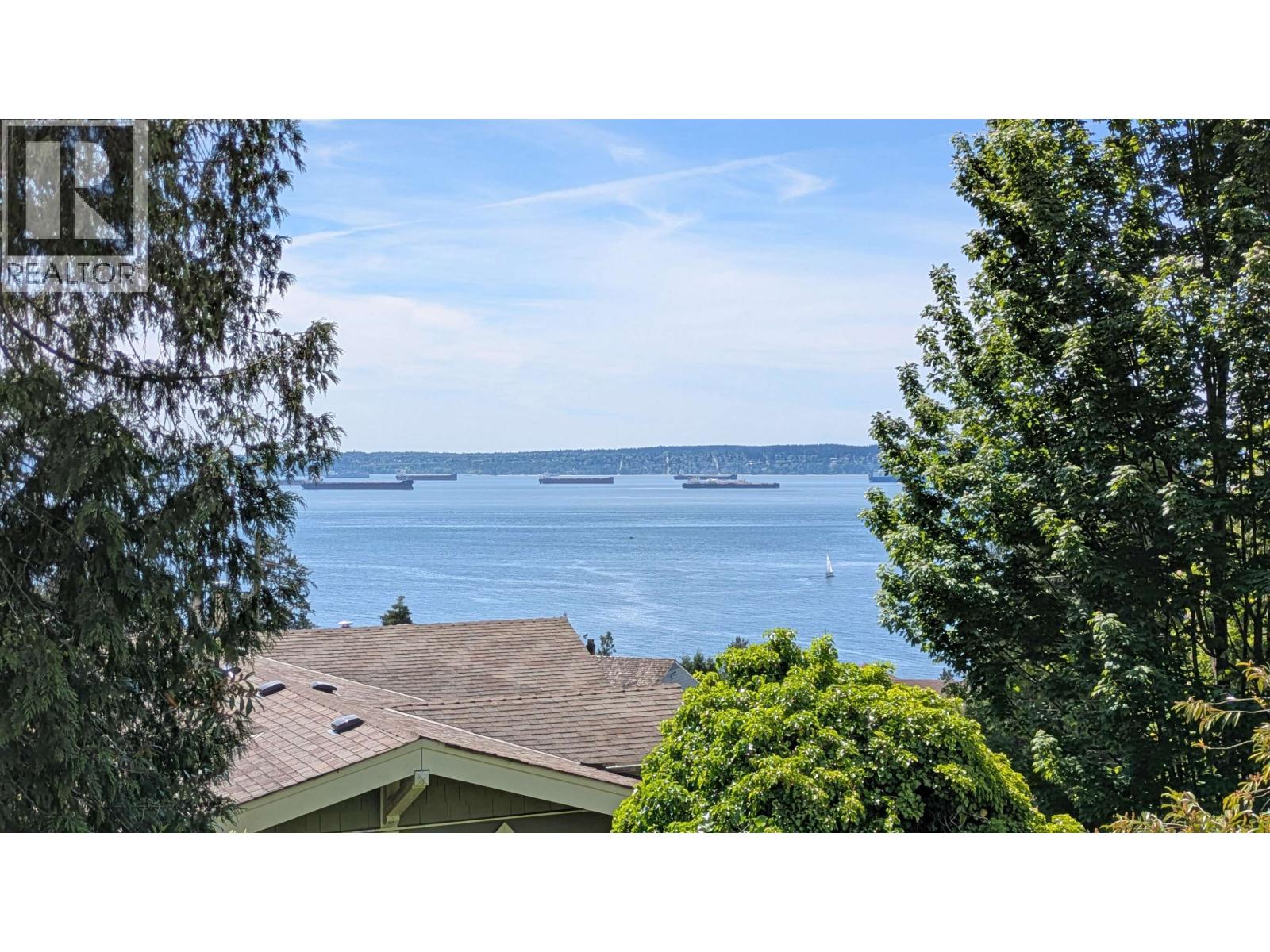 3196 Thompson Place, West Vancouver, British Columbia  V7V 3E4 - Photo 25 - R3123248