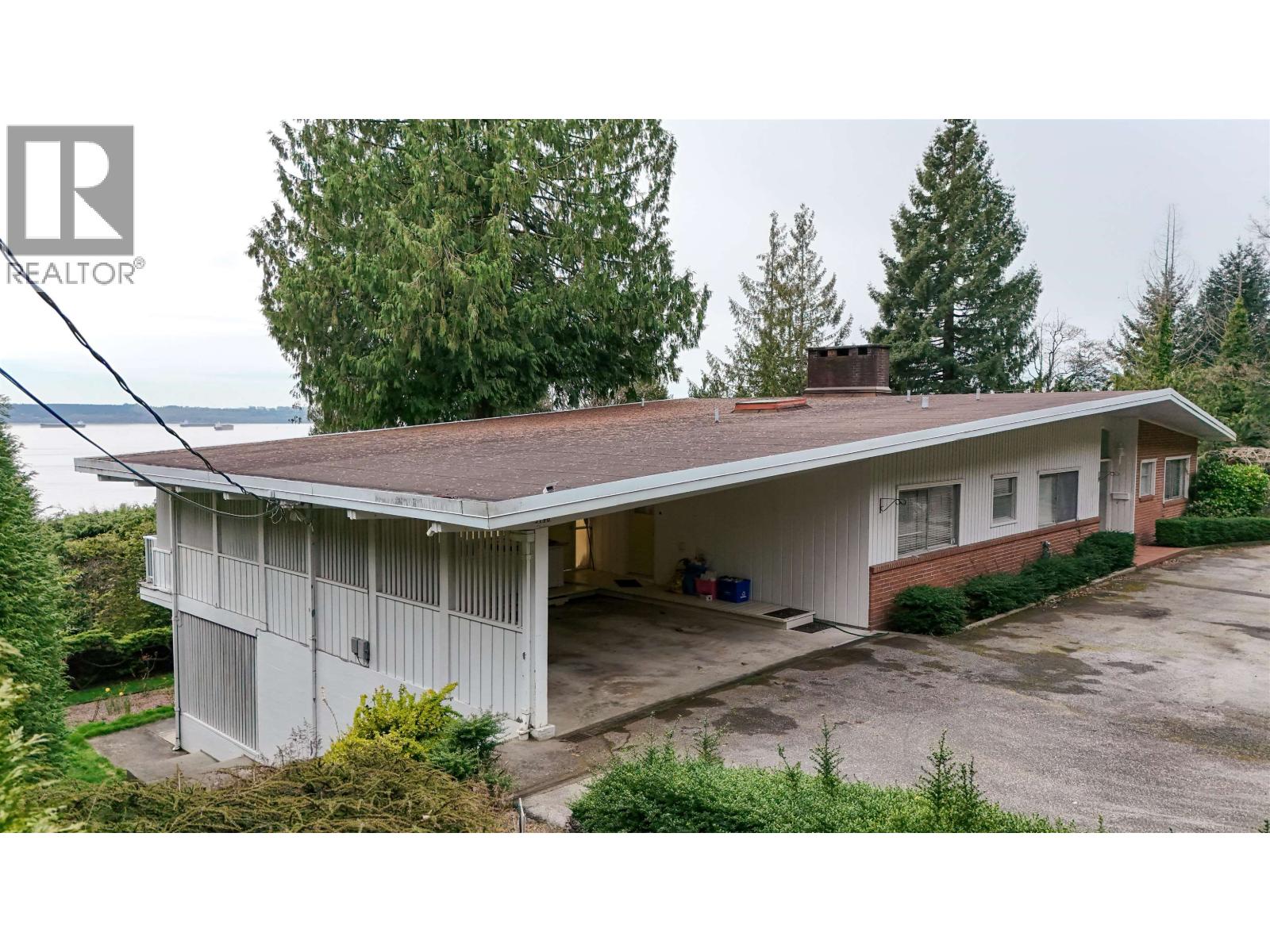 3196 Thompson Place, West Vancouver, British Columbia  V7V 3E4 - Photo 33 - R3123248