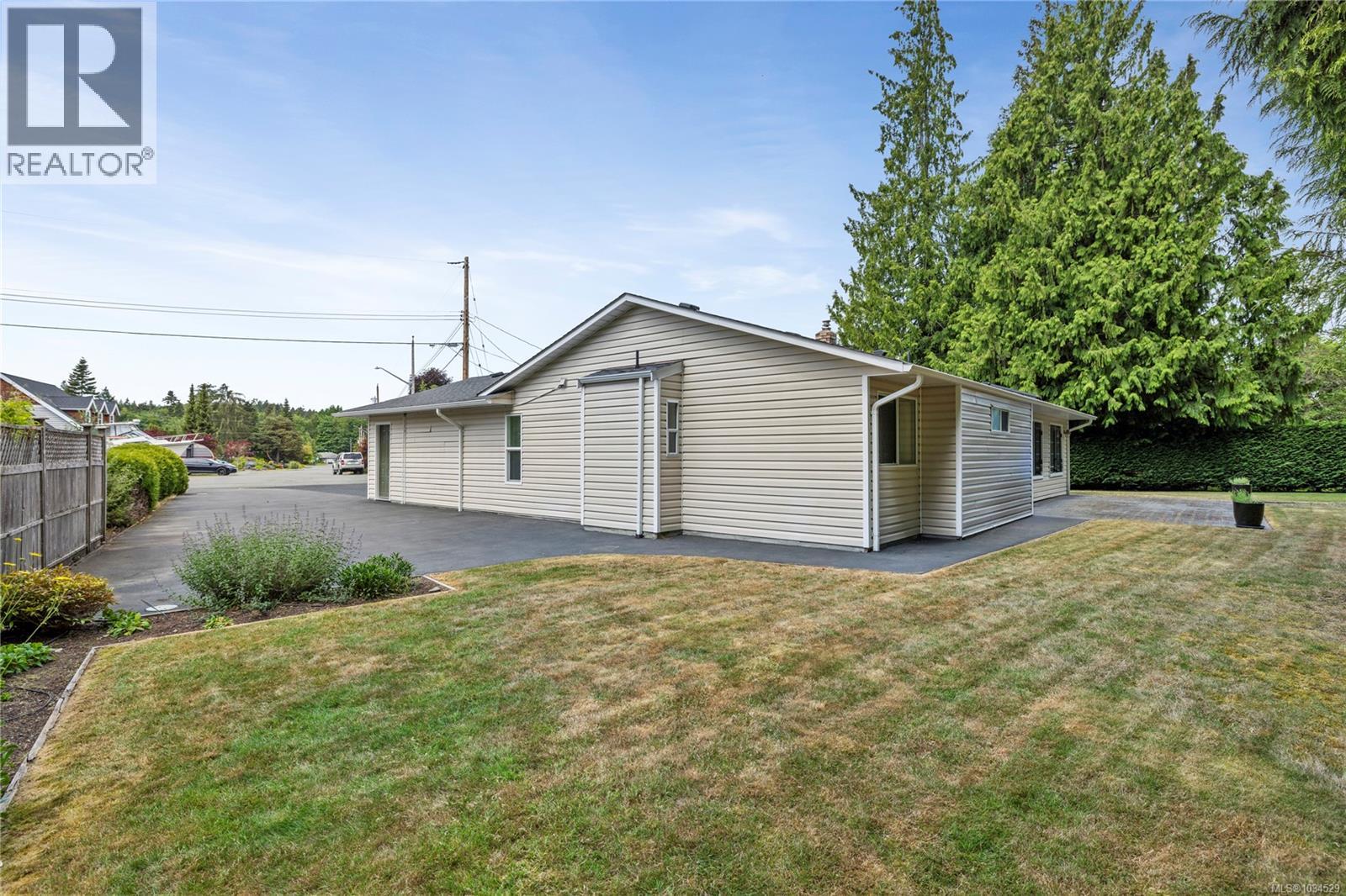 467 Rowan Dr, Qualicum Beach, British Columbia  V9K 1K1 - Photo 39 - 1034529