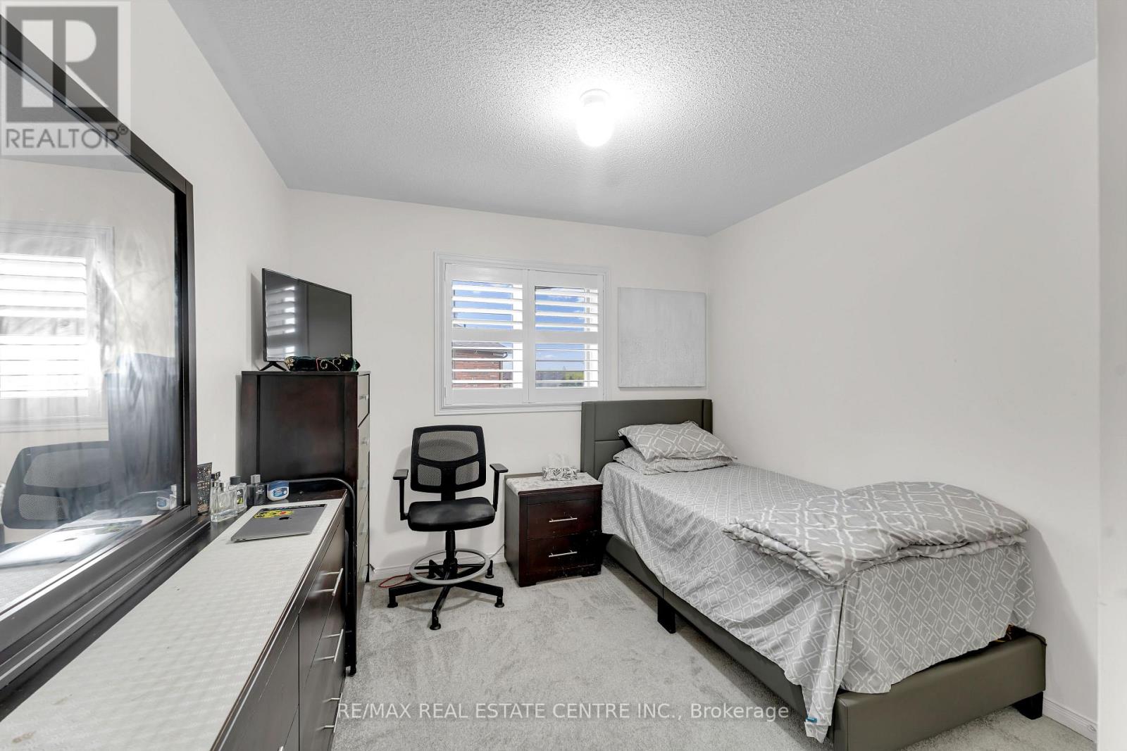 10 Jenna Court, Brampton, Ontario  L6R 3P5 - Photo 22 - W13129880