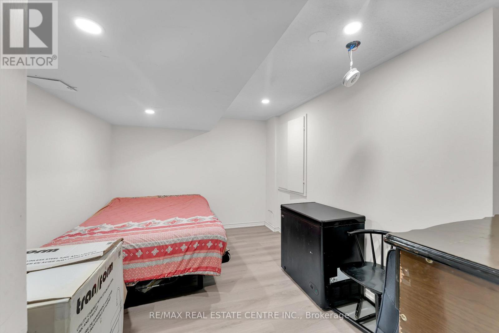 10 Jenna Court, Brampton, Ontario  L6R 3P5 - Photo 28 - W13129880