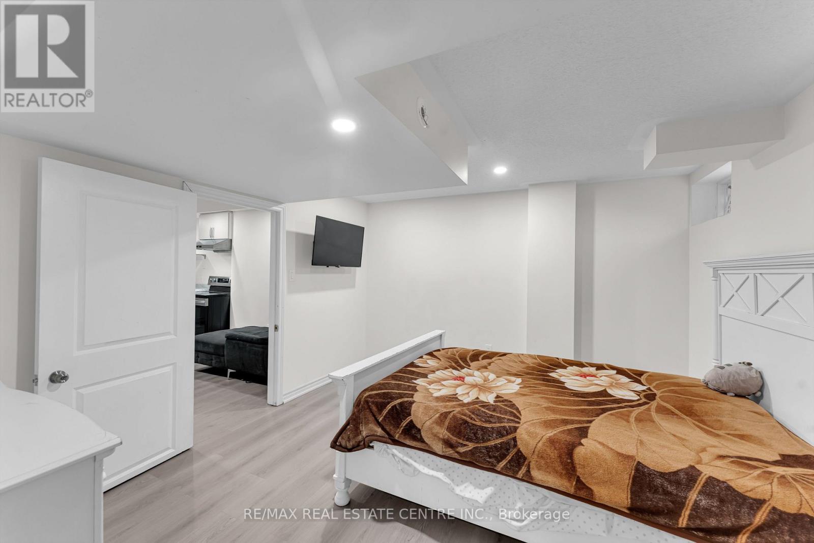 10 Jenna Court, Brampton, Ontario  L6R 3P5 - Photo 30 - W13129880