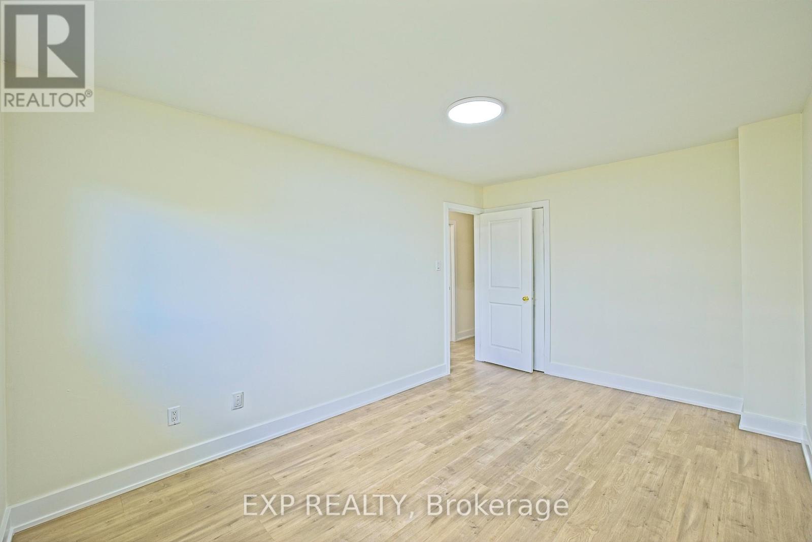 Upper - 4 Fallway Road, Brampton, Ontario  L6V 3H2 - Photo 19 - W13129884