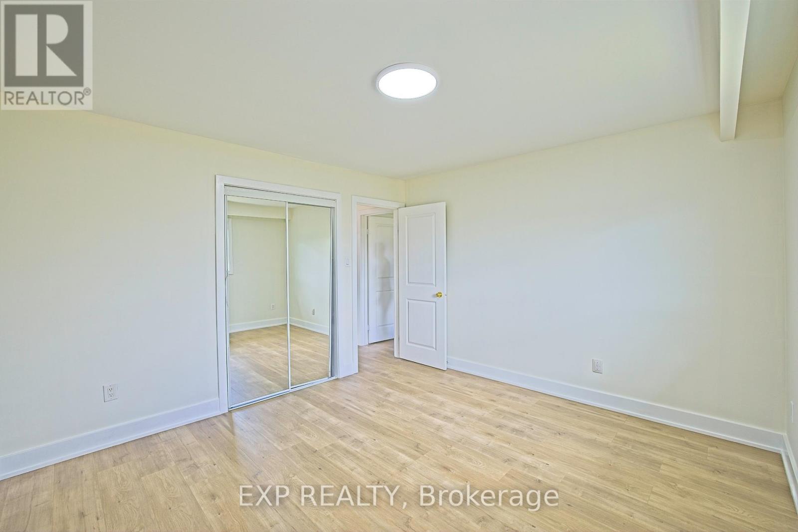 Upper - 4 Fallway Road, Brampton, Ontario  L6V 3H2 - Photo 21 - W13129884