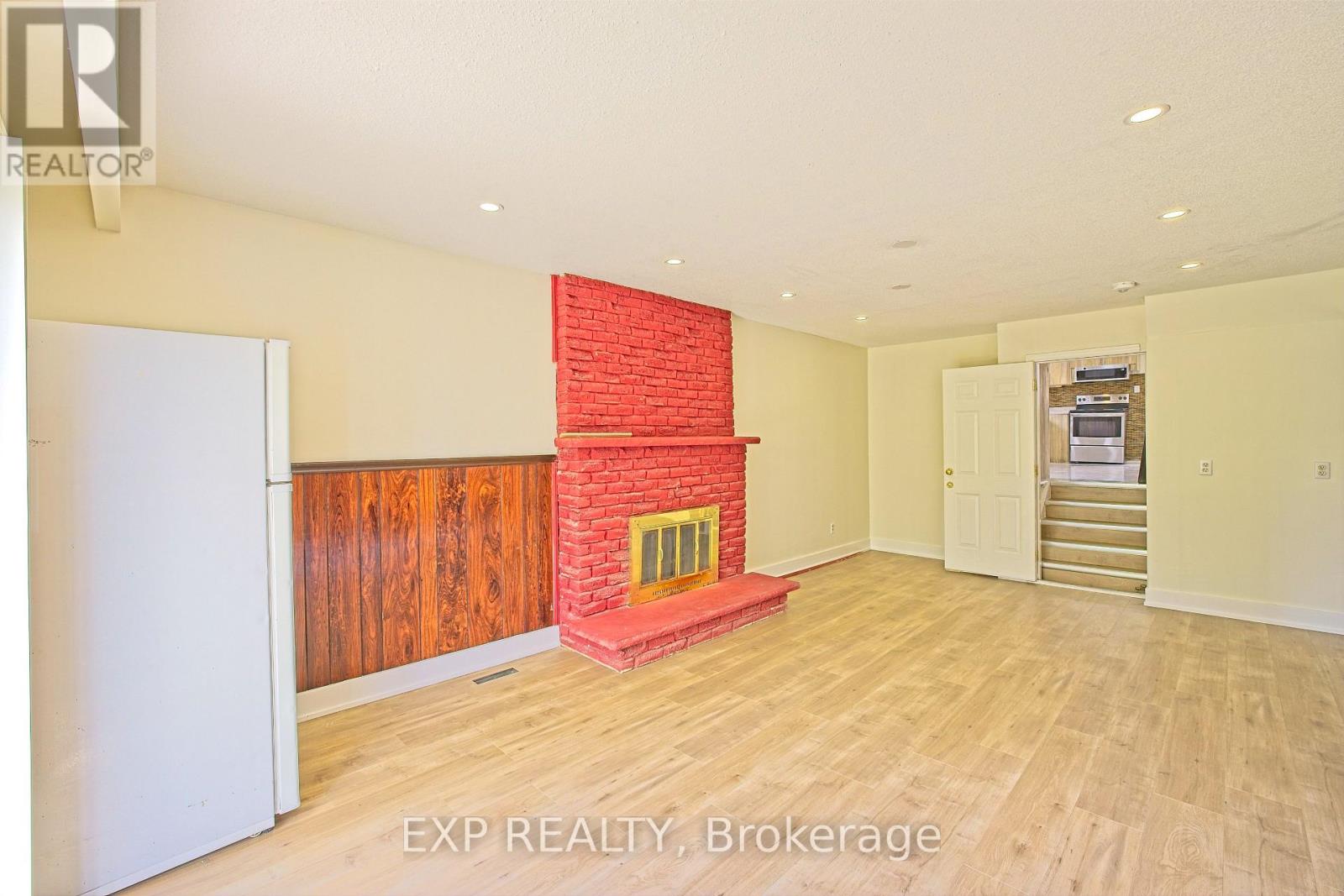 Upper - 4 Fallway Road, Brampton, Ontario  L6V 3H2 - Photo 25 - W13129884