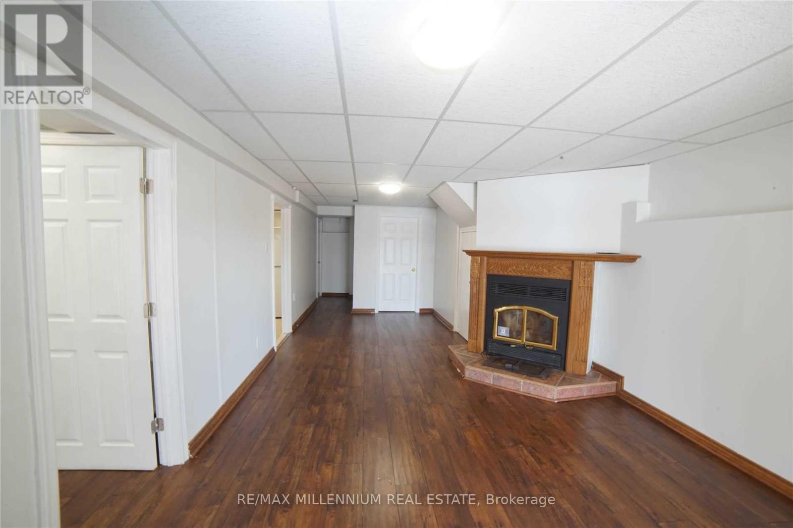 8 Dalzell Avenue, Brampton, Ontario  L6Z 2C5 - Photo 5 - W13129902