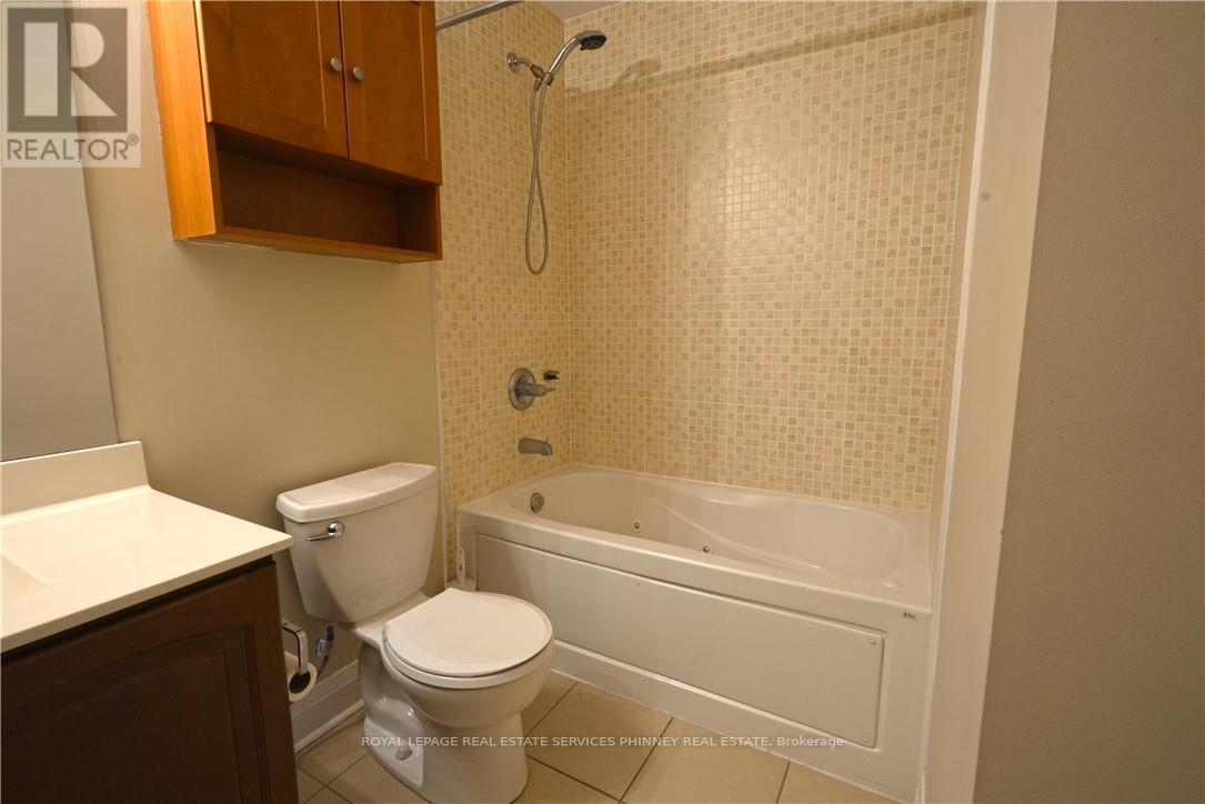 806 - 1 Hurontario Street, Mississauga, Ontario  L5G 0A3 - Photo 23 - W13129960