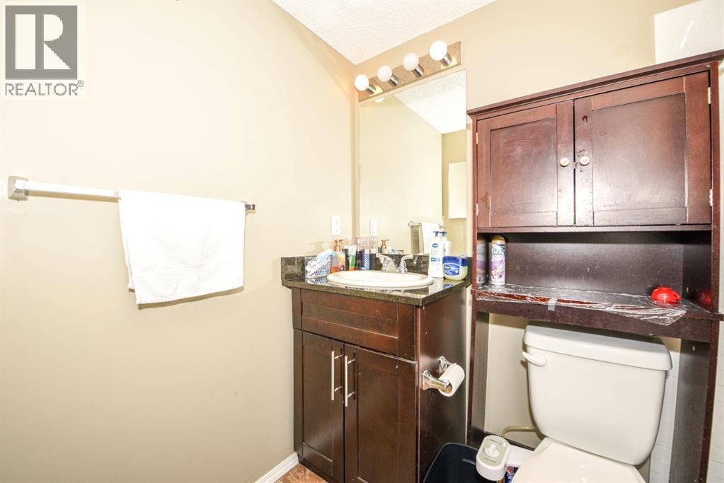 302, 5 Saddlestone Way Ne, Calgary, Alberta  T3J 0S2 - Photo 13 - A2308817