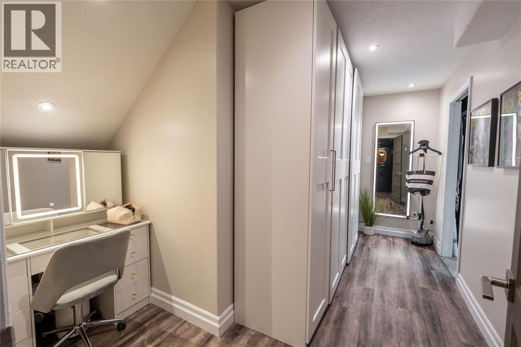 482 Autumn Breeze Drive, Sarnia, Ontario  N7S 0C4 - Photo 34 - 26010773