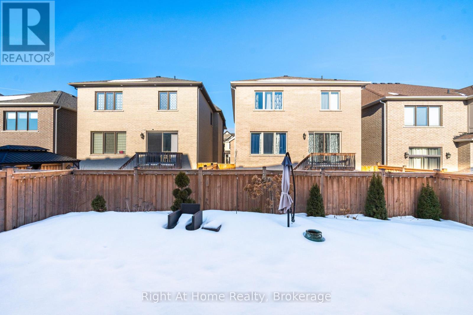 3318 Charles Biggar Drive, Oakville, Ontario  L6M 1P7 - Photo 44 - W13130140
