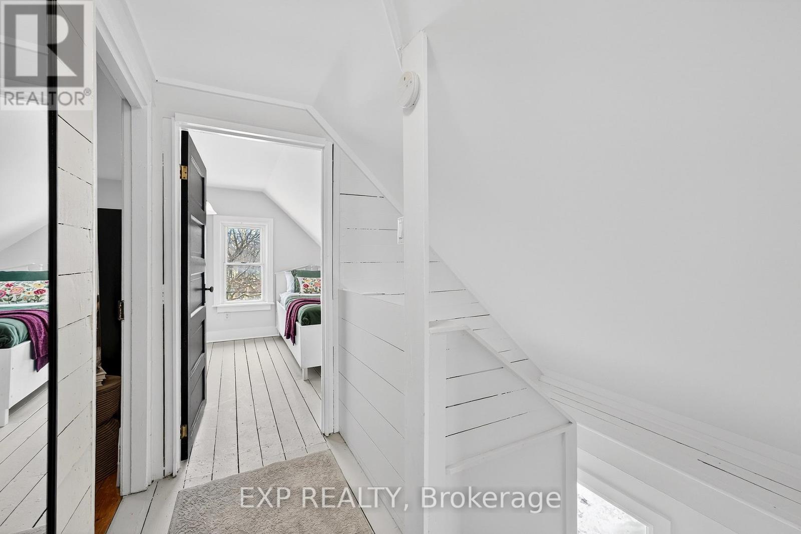 16 Barker Street, Prince Edward County, Ontario  K0K 2T0 - Photo 35 - X12908208