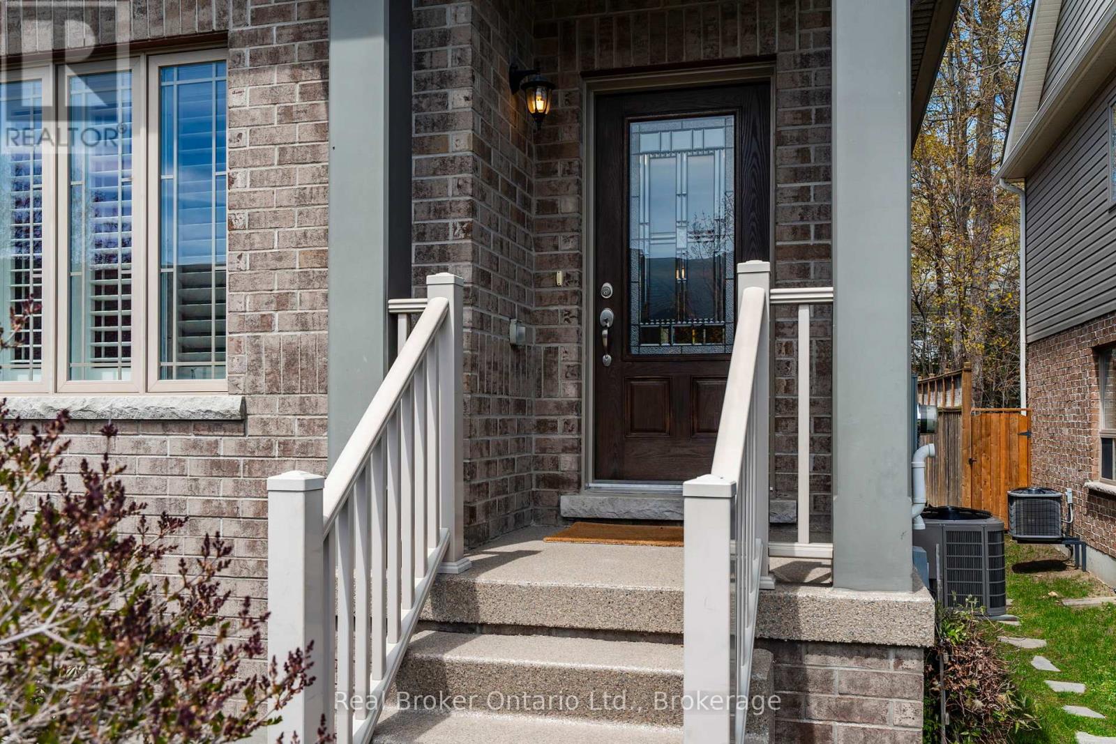 1024 Cook Drive, Midland, Ontario  L4R 0E4 - Photo 2 - S13130006