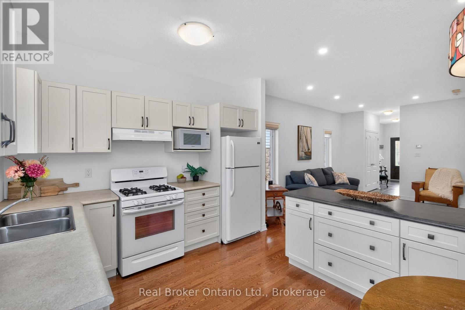 1024 Cook Drive, Midland, Ontario  L4R 0E4 - Photo 6 - S13130006