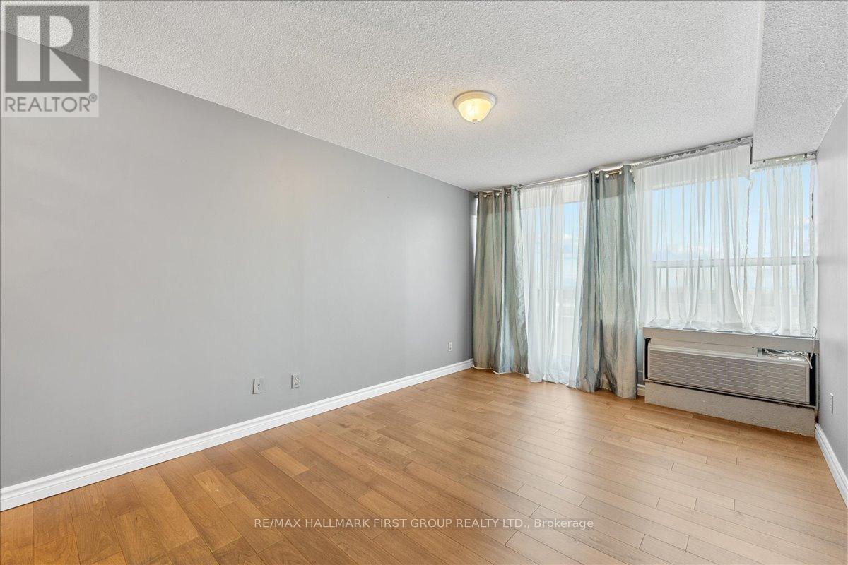 14 - 55 William Street E, Oshawa, Ontario  L1G 7C9 - Photo 24 - E13130076