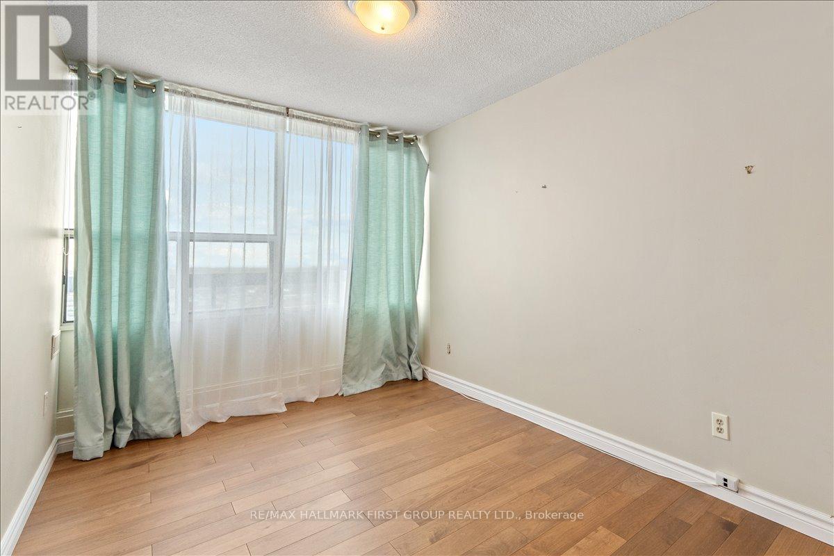 14 - 55 William Street E, Oshawa, Ontario  L1G 7C9 - Photo 29 - E13130076