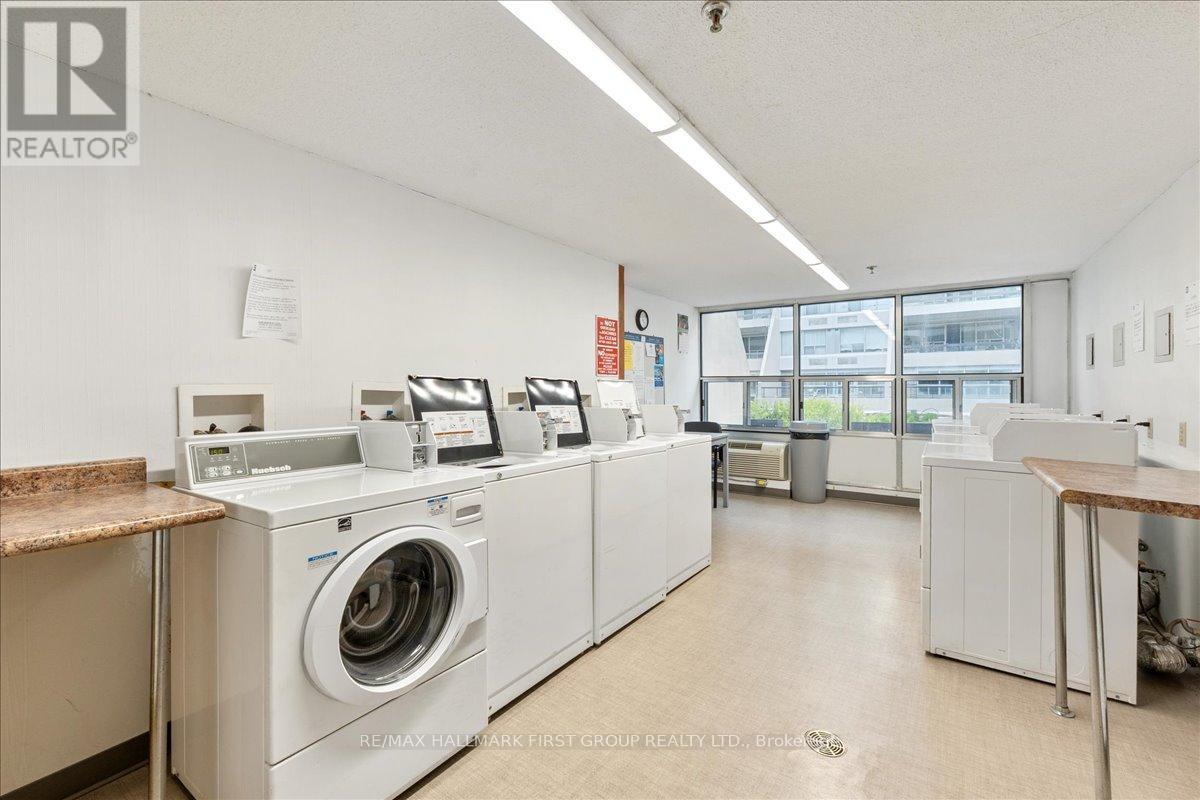 14 - 55 William Street E, Oshawa, Ontario  L1G 7C9 - Photo 38 - E13130076