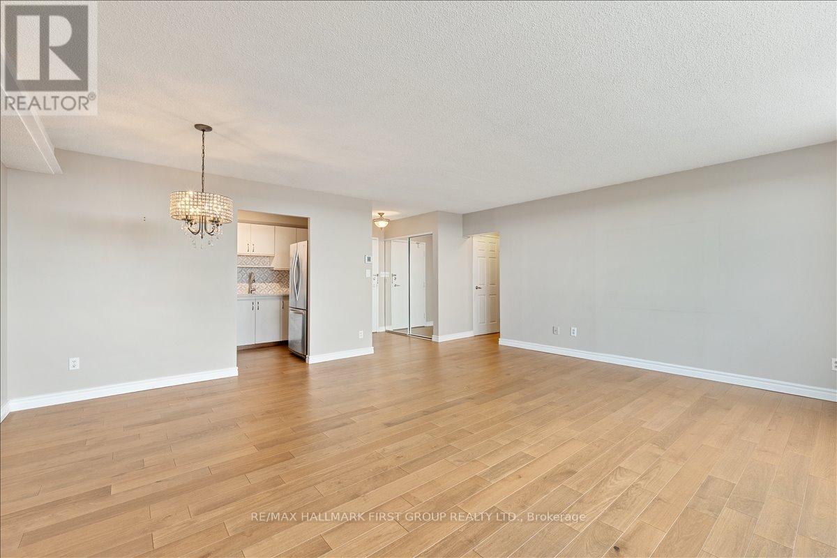 14 - 55 William Street E, Oshawa, Ontario  L1G 7C9 - Photo 5 - E13130076