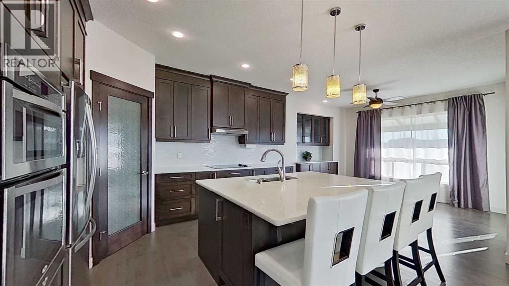 78 Cranarch View SE, Calgary, Alberta  T3M 2J3 - Photo 4 - A2250261
