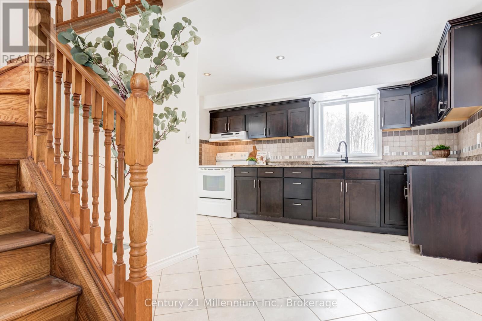 124 Main Street, Northern Bruce Peninsula, Ontario  N0H 1W0 - Photo 11 - X13129970