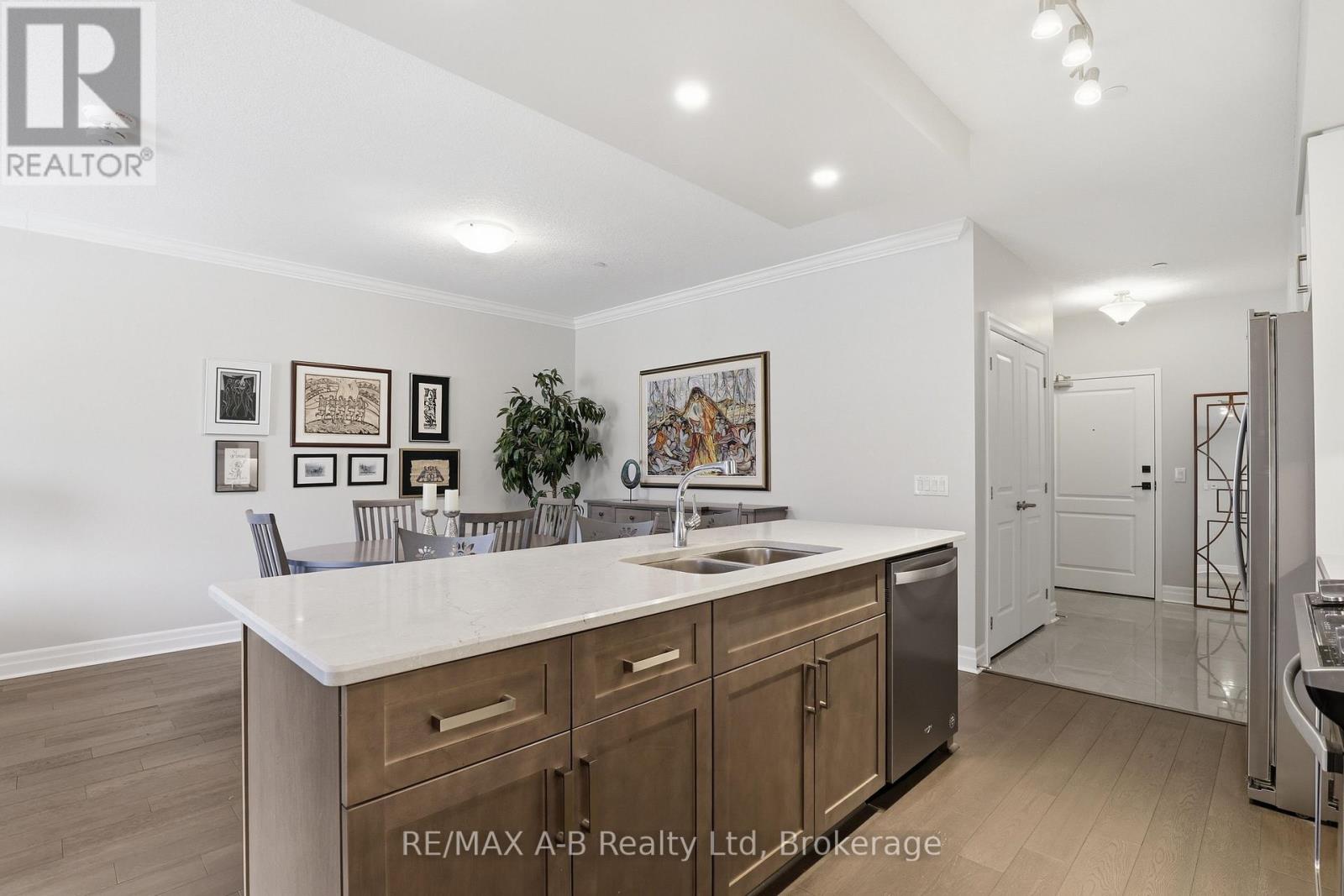 208 - 235 John Street N, Stratford, Ontario N5A 0H9 - Photo 7 - X13130138