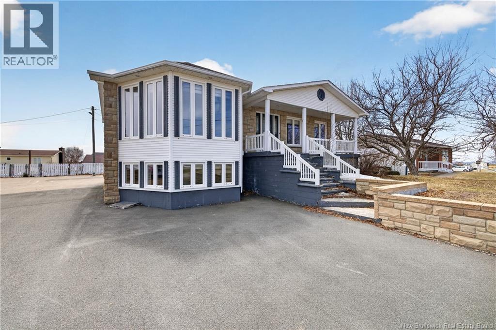 16 Rue Du Rivage, Lamèque, New Brunswick  E8T 1L5 - Photo 2 - NB138598