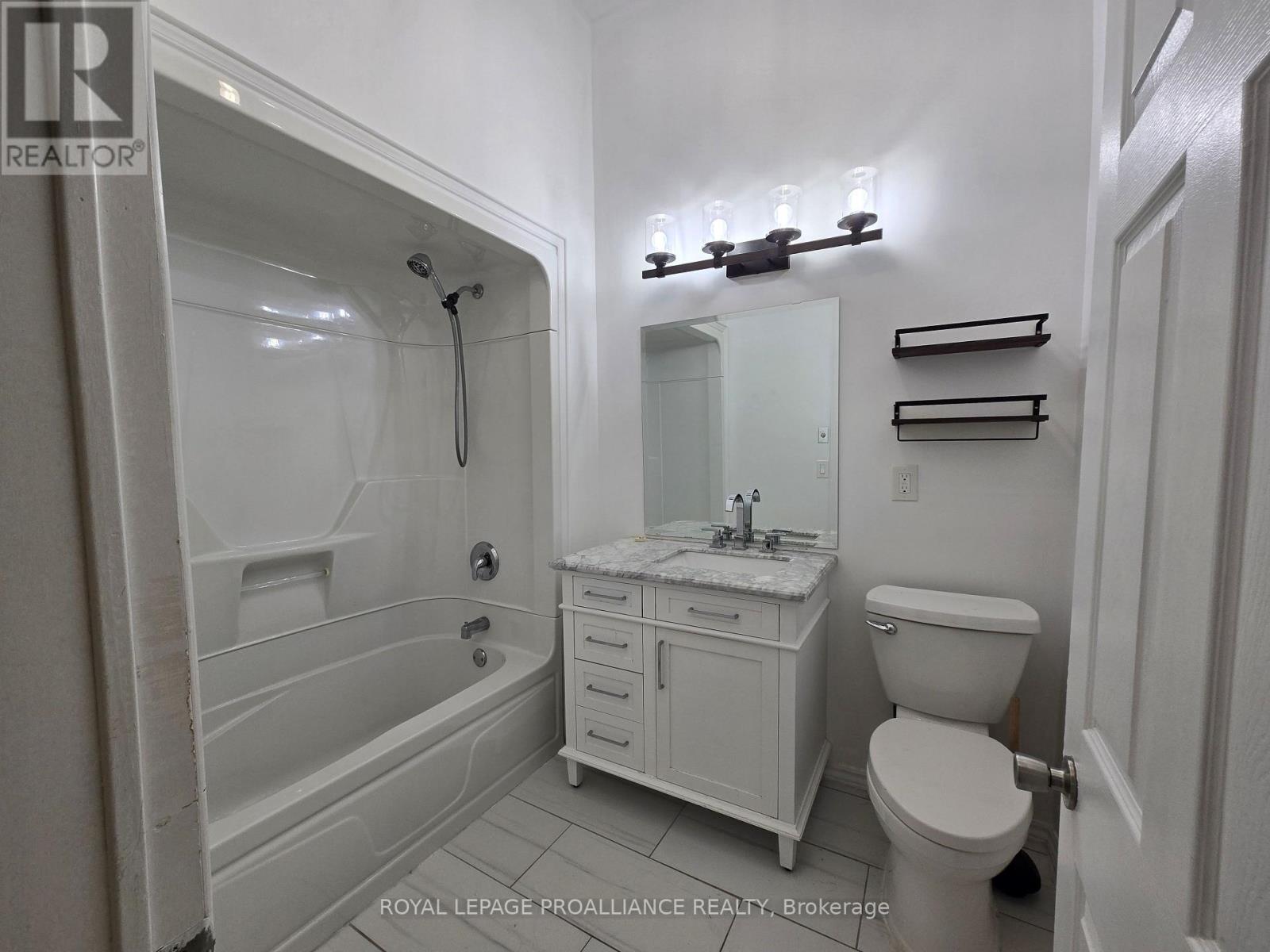 291 Front Street, Belleville, Ontario  K8N 2Z6 - Photo 24 - X13130108