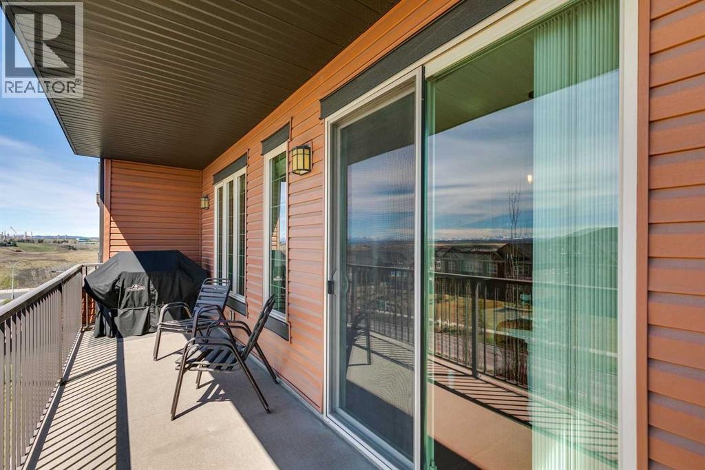 2302, 15 Sunset Square, Cochrane, Alberta  T4C 0E7 - Photo 25 - A2289021