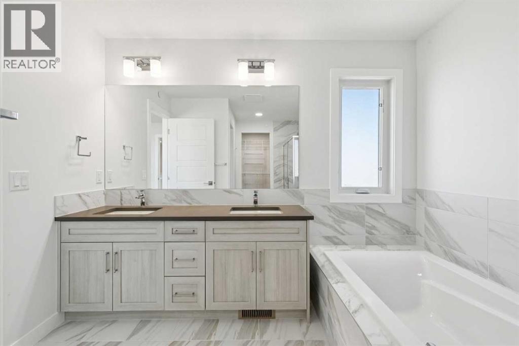 458 Hotchkiss Manor SE, Calgary, Alberta  T3S 0J9 - Photo 33 - A2308488