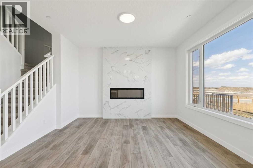 458 Hotchkiss Manor SE, Calgary, Alberta  T3S 0J9 - Photo 19 - A2308488