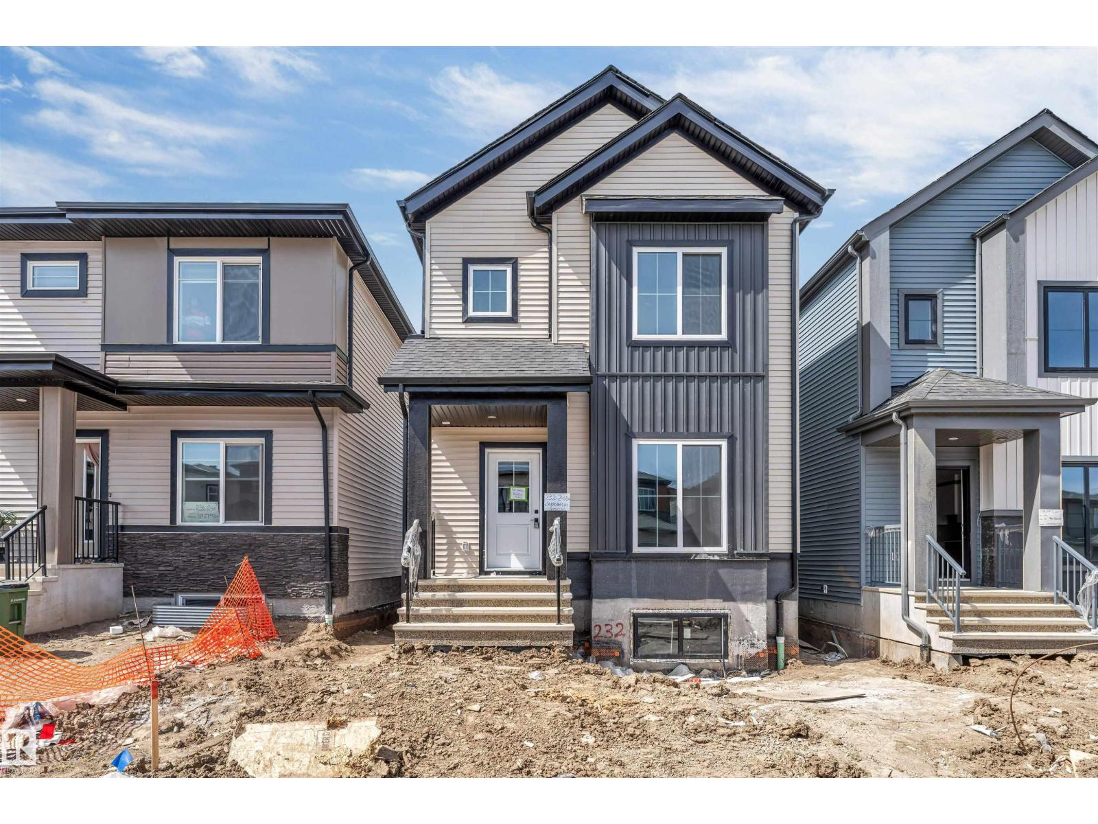 232 24 ST SW, edmonton, Alberta