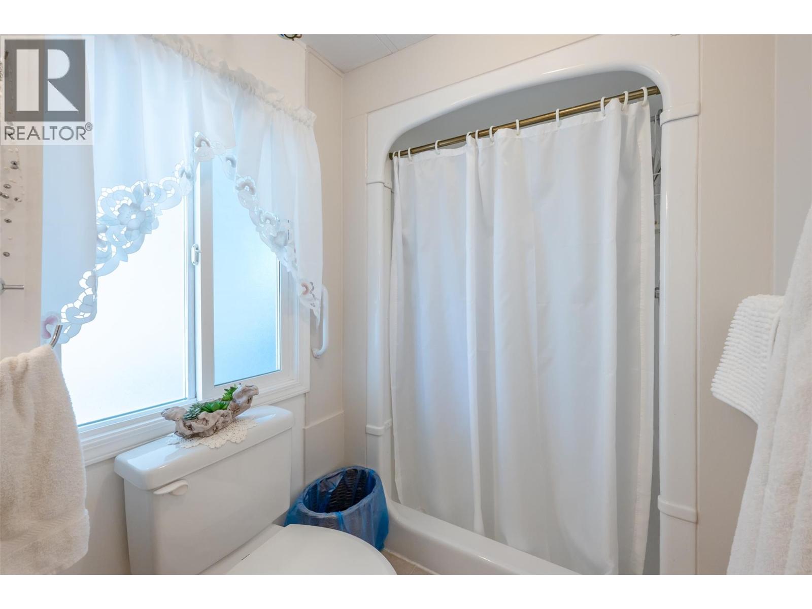 6601 Tucelnuit Drive Unit# 113, Oliver, British Columbia  V0H 1T3 - Photo 26 - 10387385