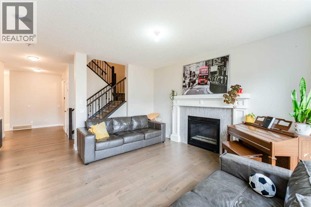 42 Buckskin Way, Cochrane, Alberta  T4C 2P1 - Photo 11 - A2310258