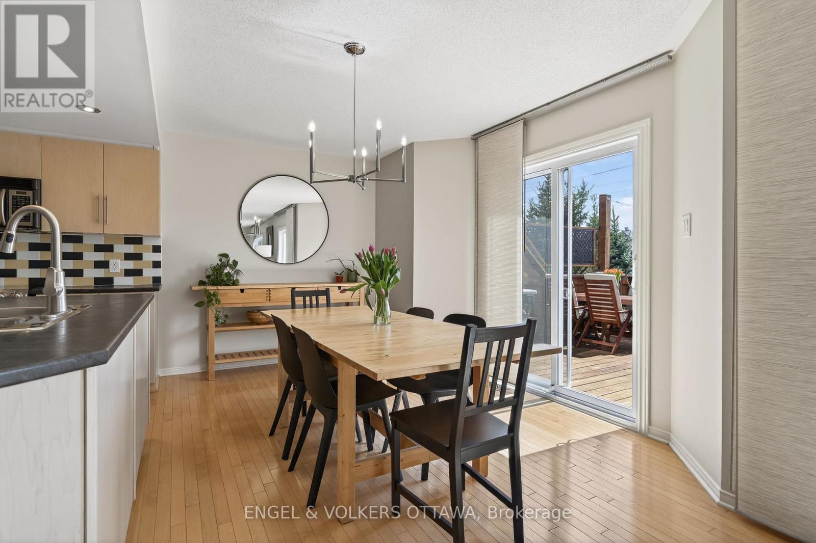 101 Scampton Drive, Ottawa, Ontario  K2W 1E6 - Photo 13 - X13130112