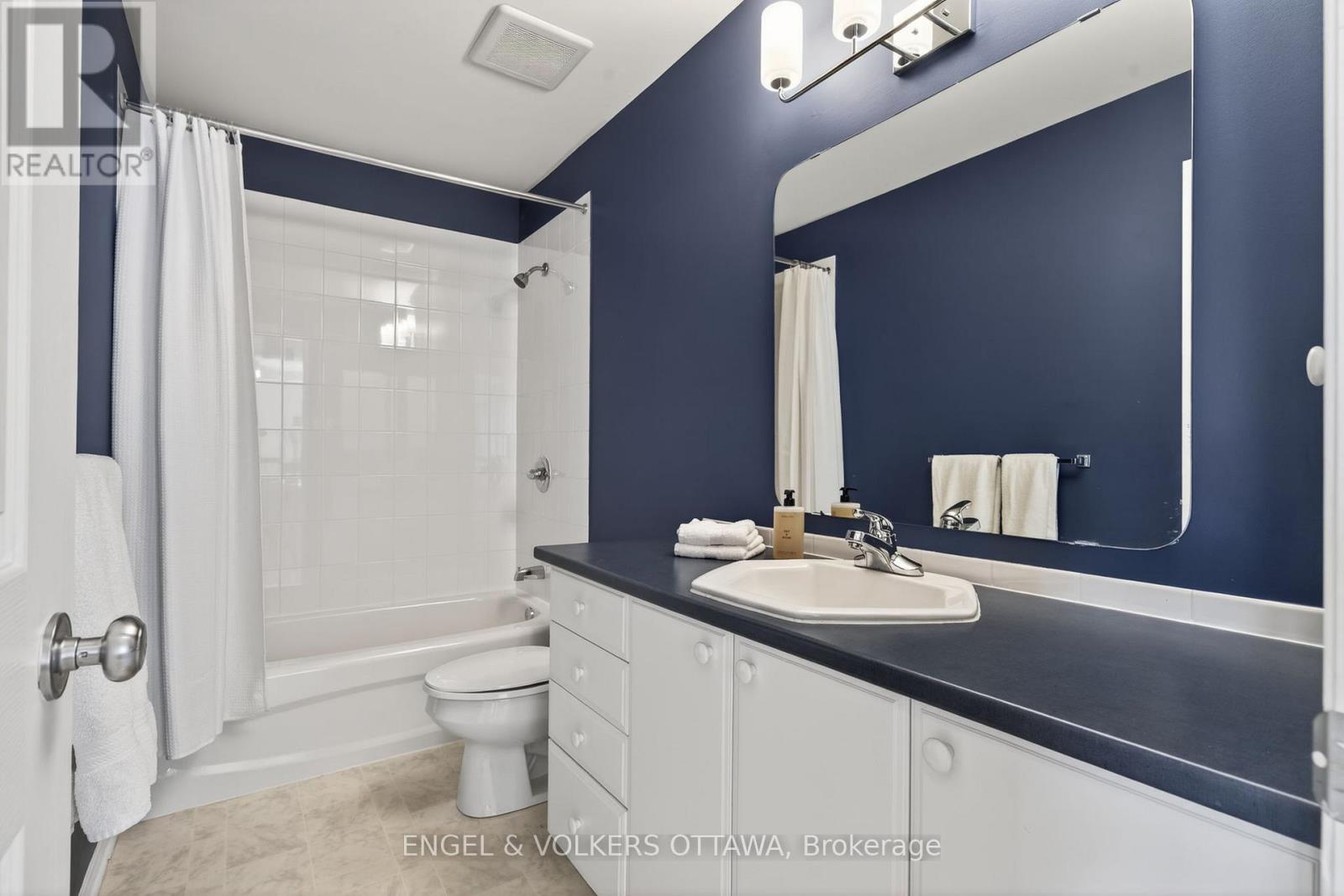 101 Scampton Drive, Ottawa, Ontario  K2W 1E6 - Photo 25 - X13130112