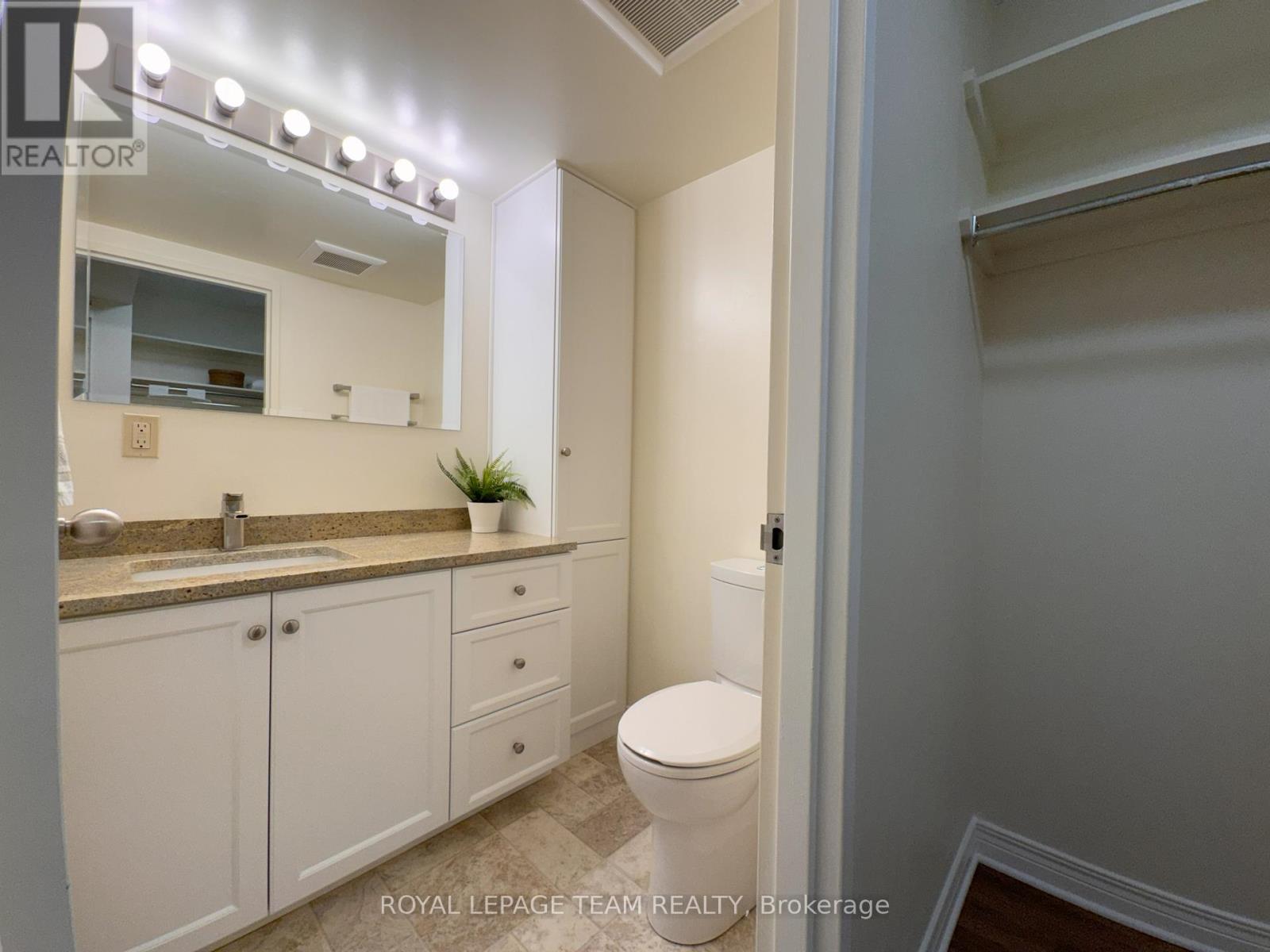 1908 - 470 Laurier Avenue, Ottawa, Ontario  K1R 7W9 - Photo 18 - X13130134