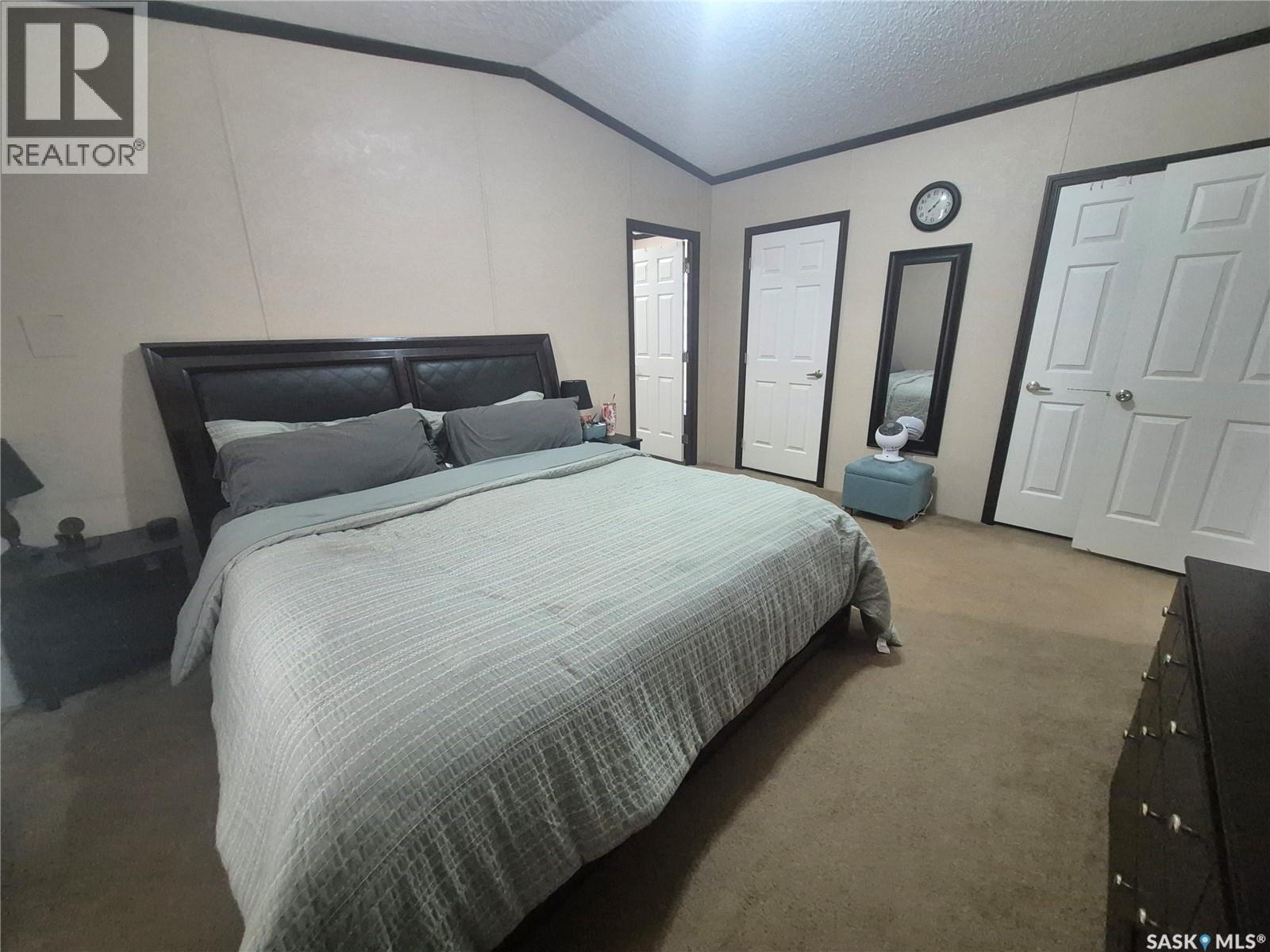 160 7th Avenue E, Bengough, Saskatchewan  S0C 0K0 - Photo 19 - SK036027