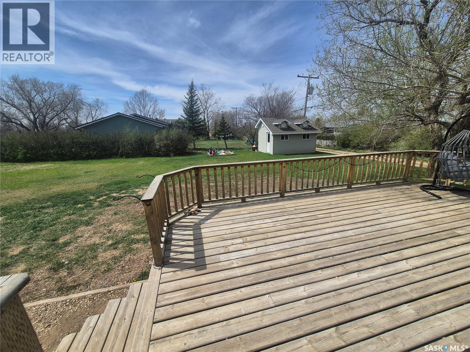 160 7th Avenue E, Bengough, Saskatchewan  S0C 0K0 - Photo 36 - SK036027