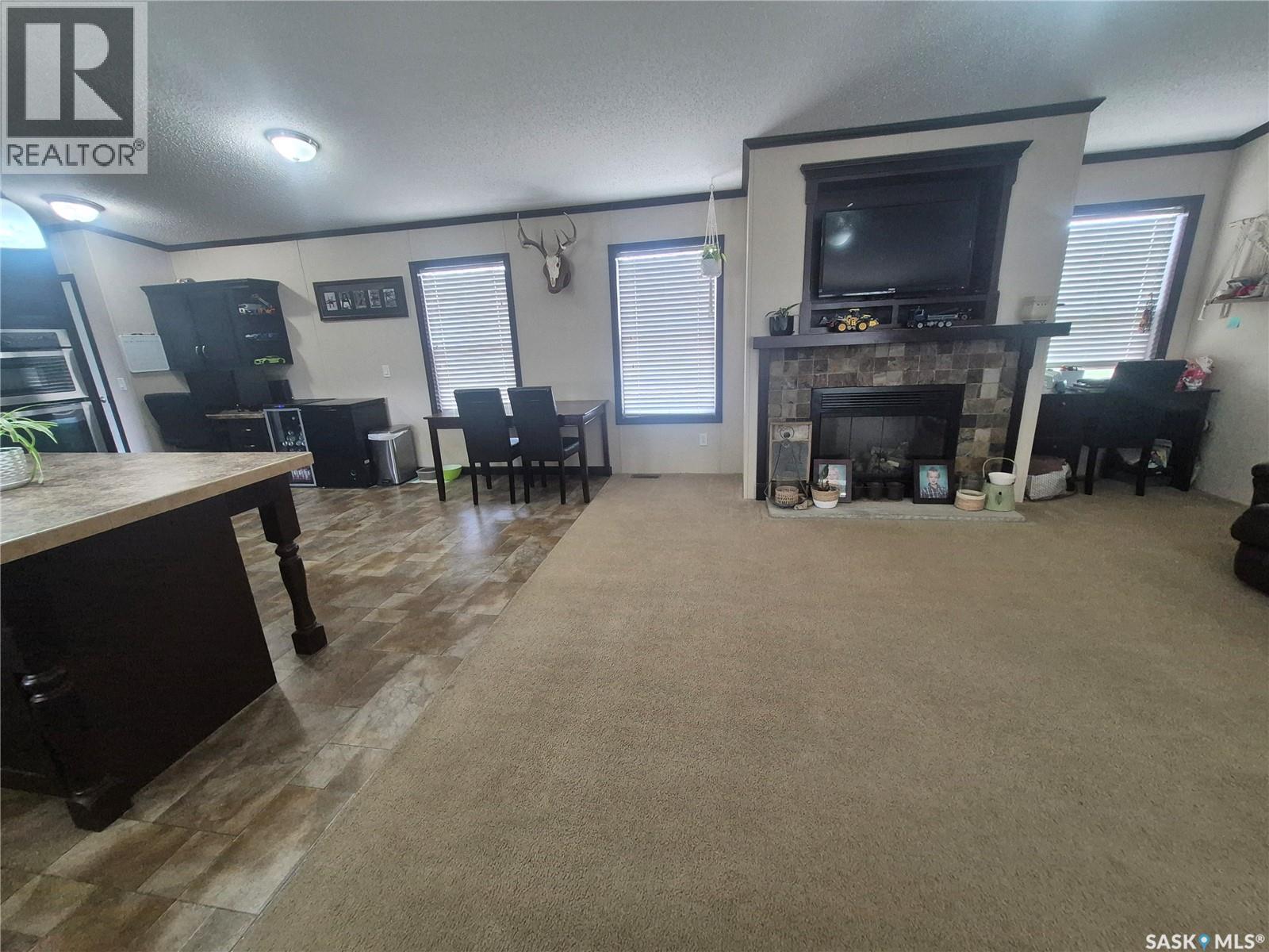 160 7th Avenue E, Bengough, Saskatchewan  S0C 0K0 - Photo 9 - SK036027