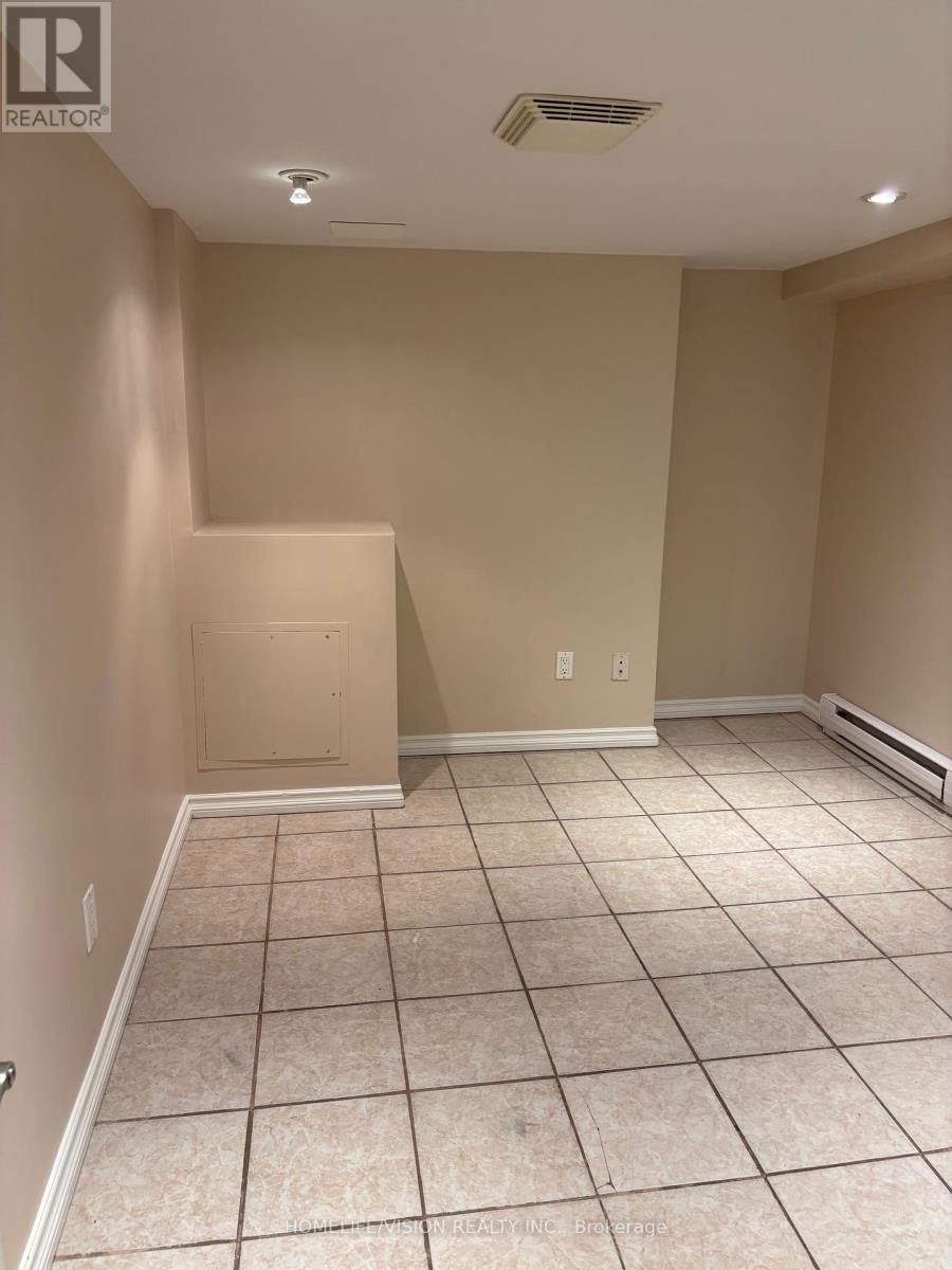 3-Bsmt - 970 Avenue Road, Toronto, Ontario  M5P 2K8 - Photo 3 - C13130036