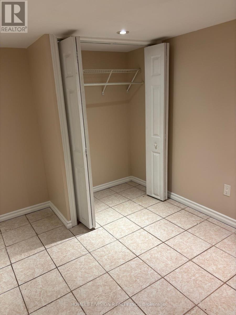 3-Bsmt - 970 Avenue Road, Toronto, Ontario  M5P 2K8 - Photo 9 - C13130036