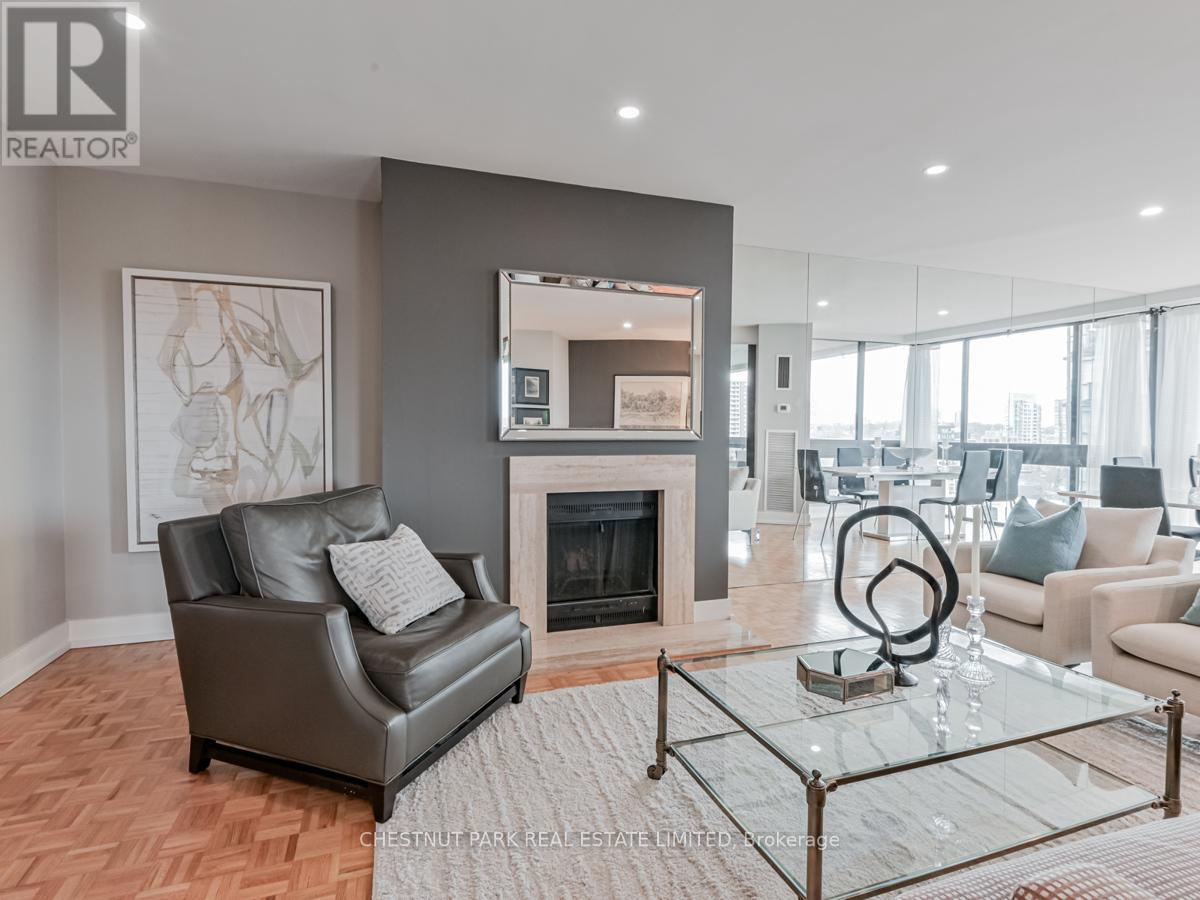 1502 - 15 Mcmurrich Street, Toronto, Ontario  M5R 3M6 - Photo 15 - C13130238