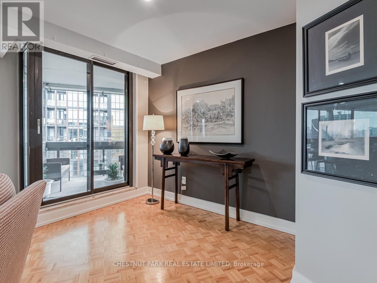 1502 - 15 Mcmurrich Street, Toronto, Ontario  M5R 3M6 - Photo 20 - C13130238