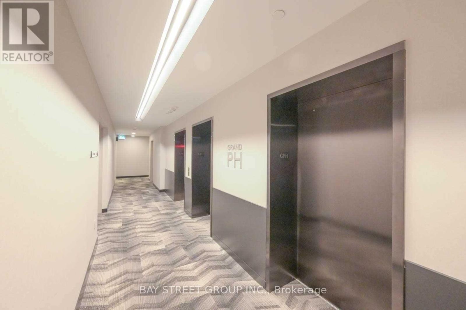 Gph01 - 80 Vanauley Street, Toronto, Ontario  M5T 2H9 - Photo 12 - C13130256